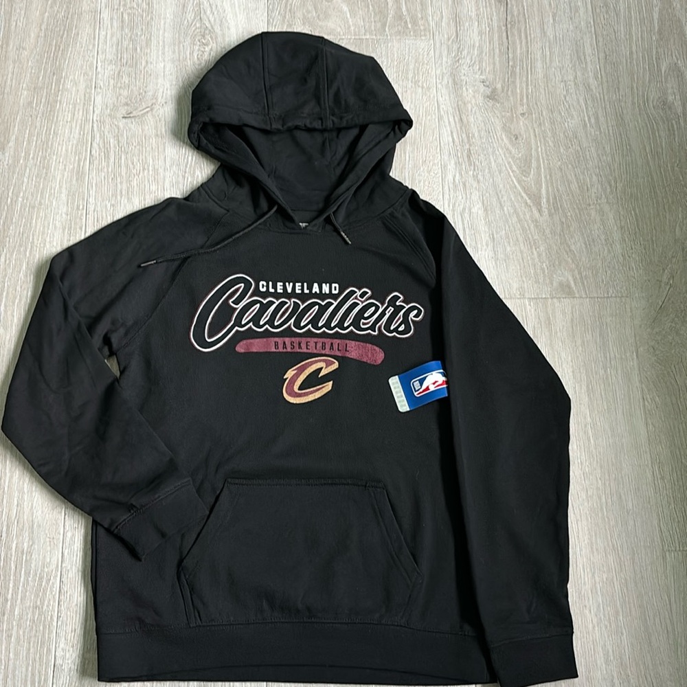 Cleveland Cavalier Men’s Basketball Hoodie Sweatshirt Black size M